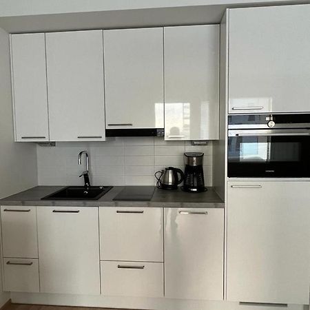 City Apartment Nearby Airport Вантаа Экстерьер фото